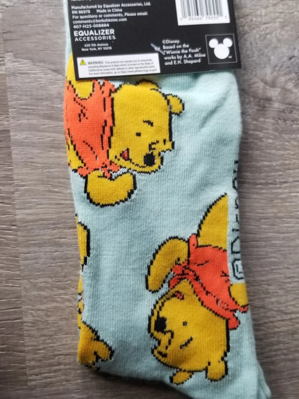 Disney Winnie the Pooh/Eeyore 2-Pair Adult Novelty Crew Socks